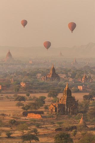 016 Bagan, Ballonvlucht.jpg